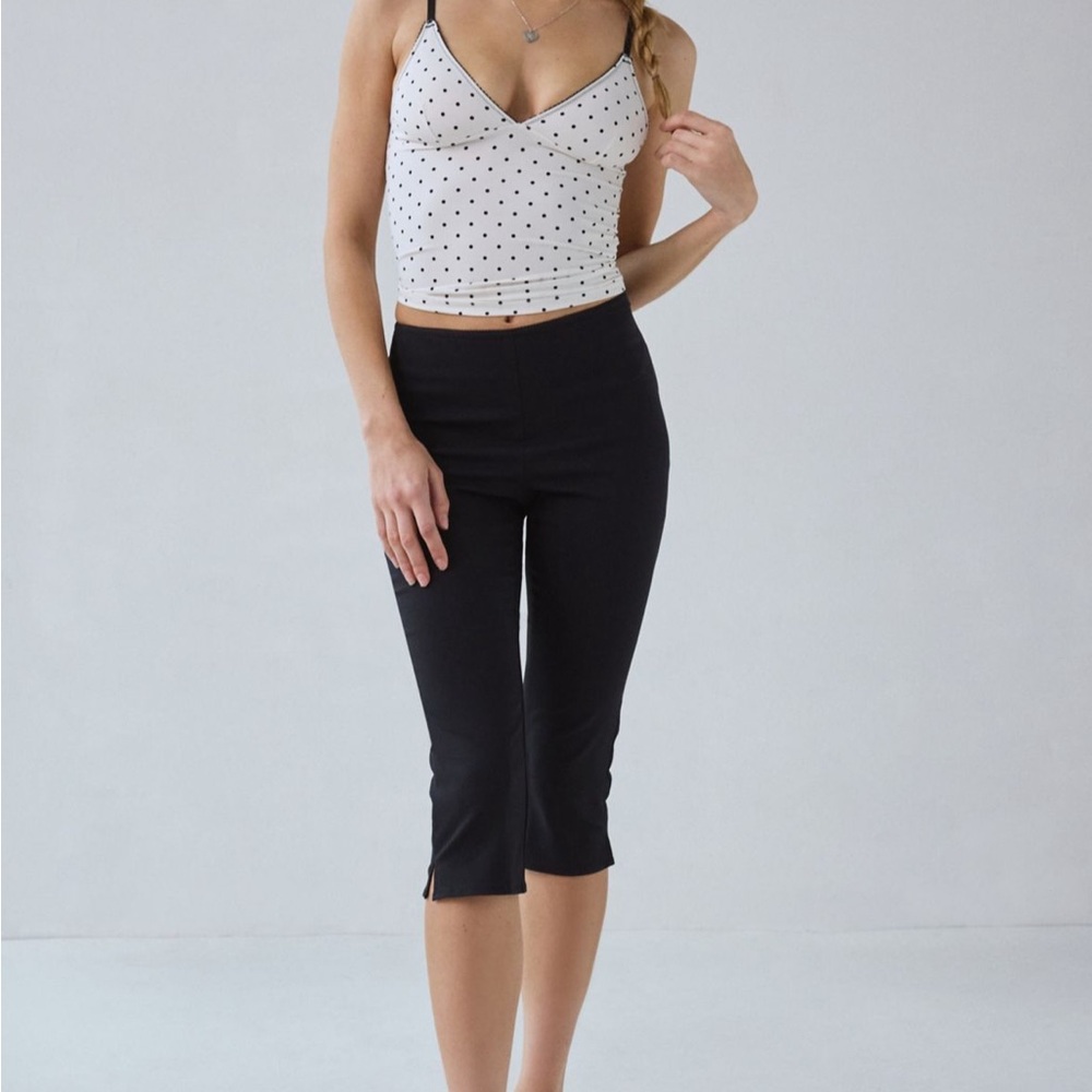 Women's Black Cropped Pants